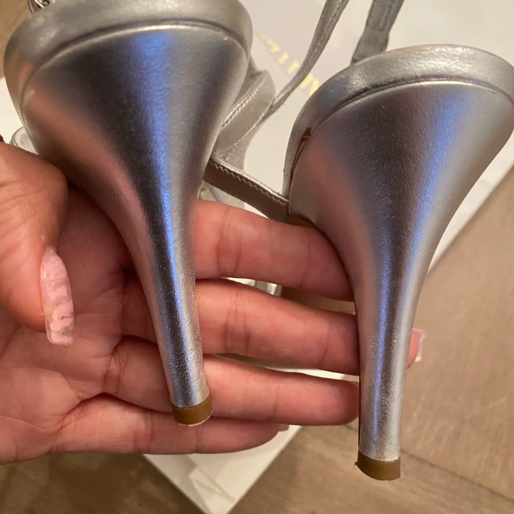 Giuseppe Zanotti silver heels - Picture 4 of 8